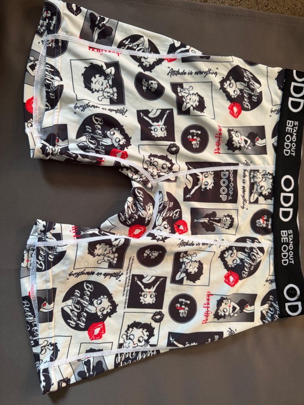 ODD Betty Boop Men's Boxer Briefs in White, Black & Red - Picture 1 of 4